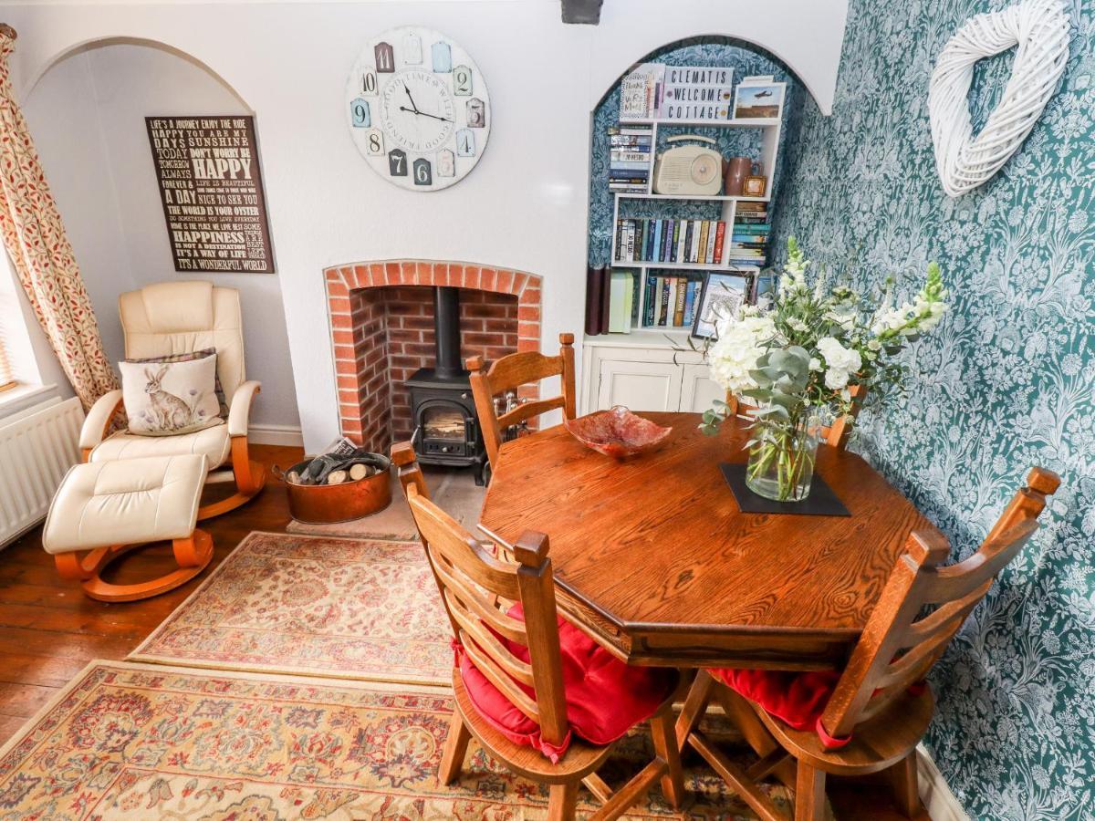 Clematis Cottage Маркет Рейзън Екстериор снимка